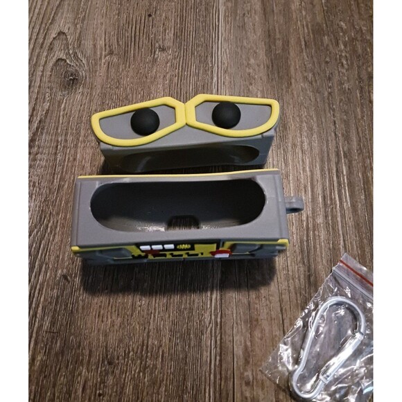 Wall-e Beats Studio Buds Case - Picture 3 of 7